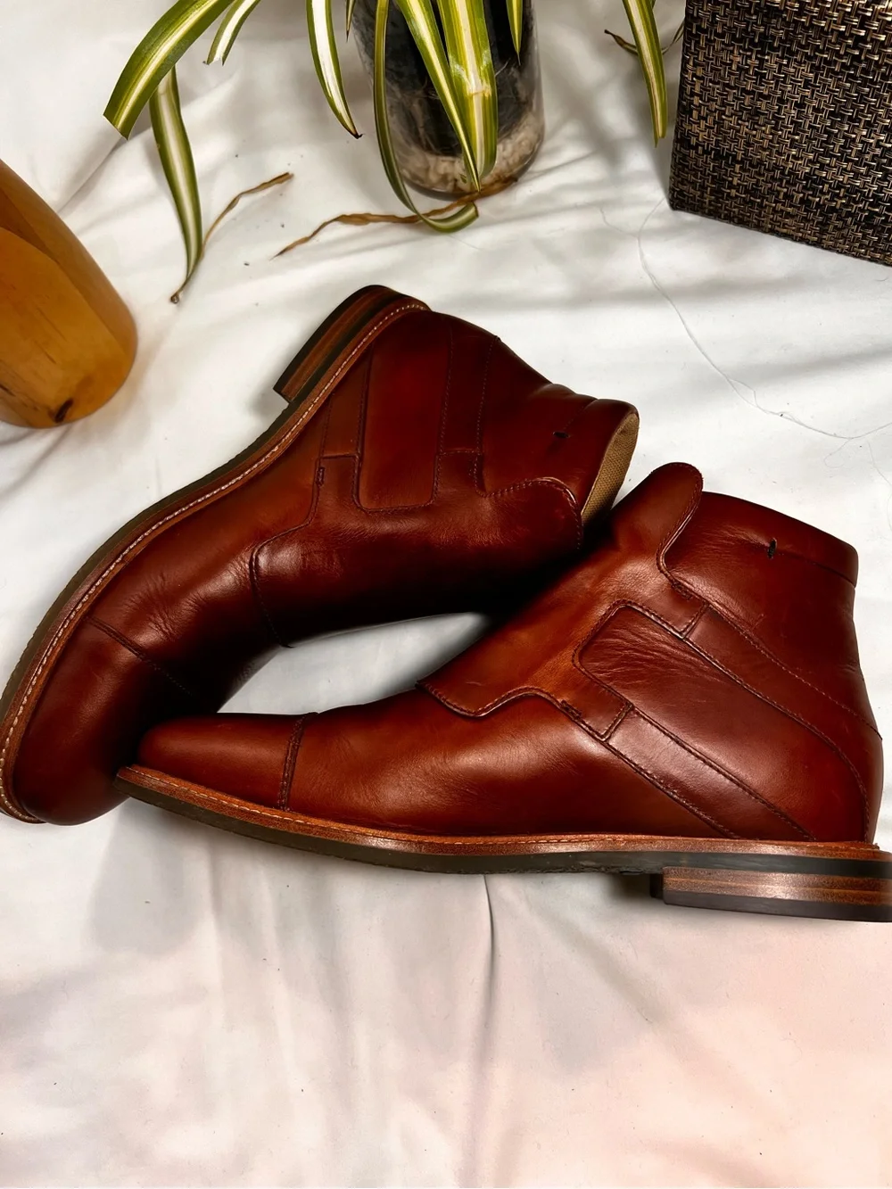 Tsubo Men's Double Monk Chukka Boots in Chestnut Brown